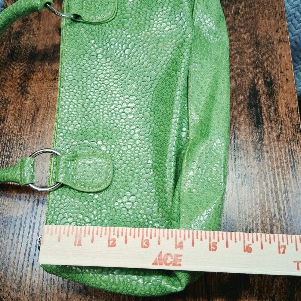 Primeware Lime Green Insulated Wine Bag Faux Crocodile Thermal Lunch Tote